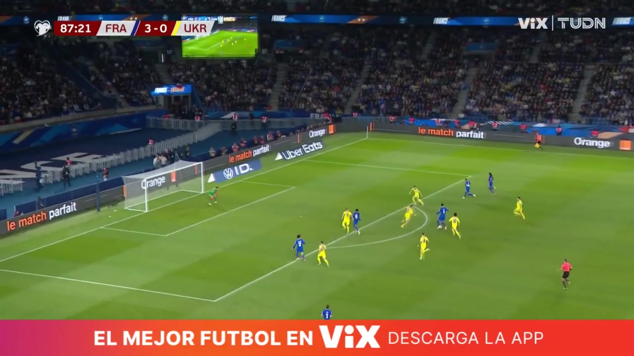 埃基蒂克推射破门攻入国家队处子球姆总禁区内横传送助攻