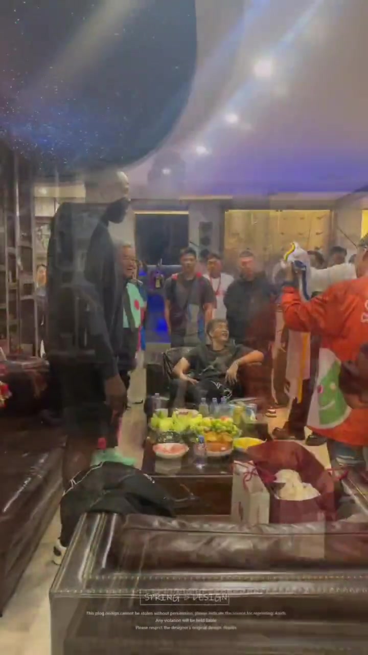 赵本山接待追梦郭艾伦作陪 网友赵老师和大伦子怎么一个发色